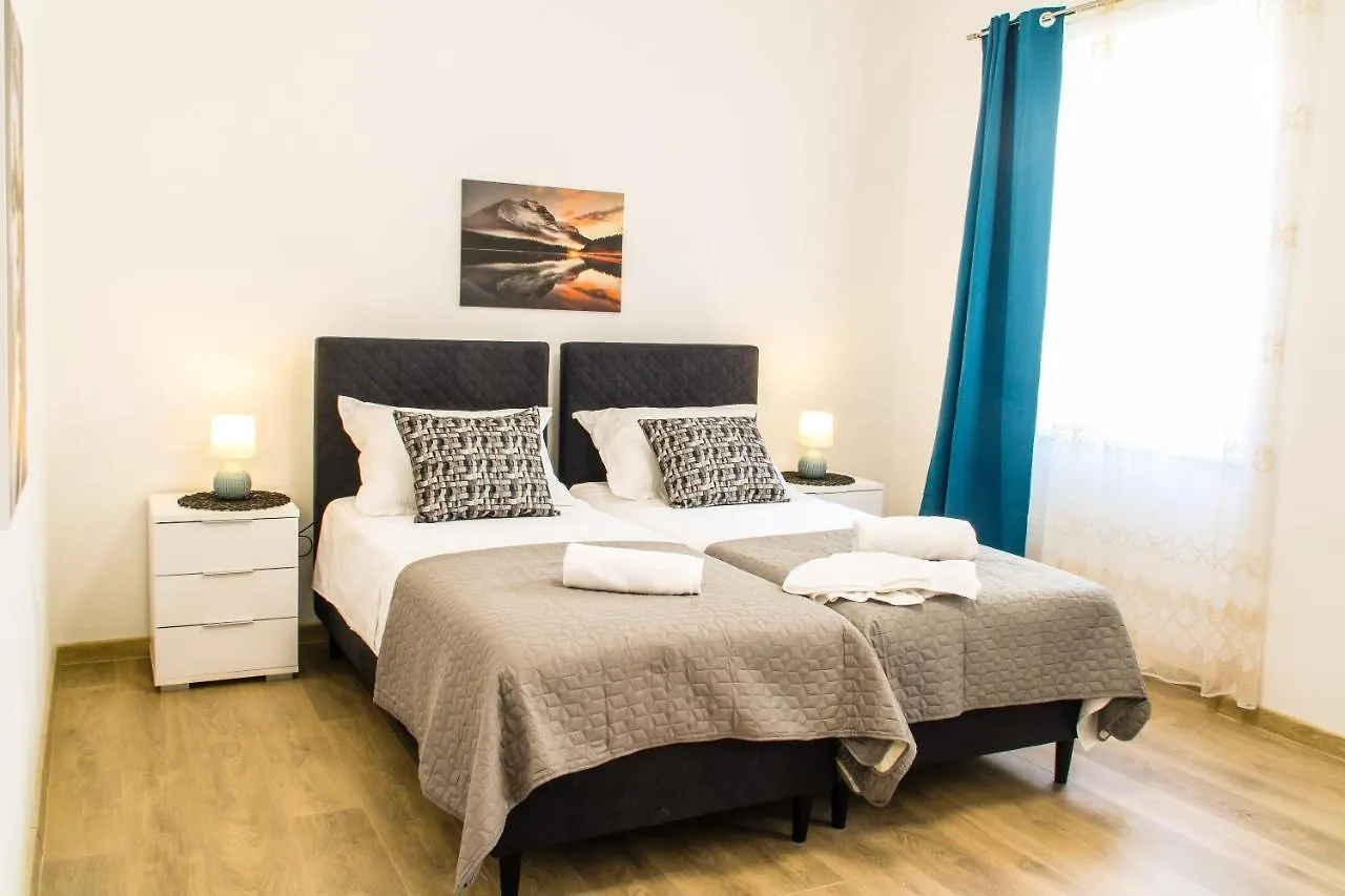 Tonka'S Beautiful Apartment In City Centre Split 0*,